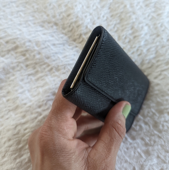 Louis Vuitton #6 keys holder - Picture 4 of 8